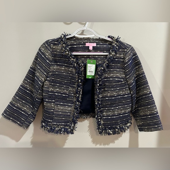 Lilly Pulitzer Jackets & Blazers - Lilly Pulitzer Hagen Boucle Jacket Pearl
Blazer • Navy Metallic • US 6